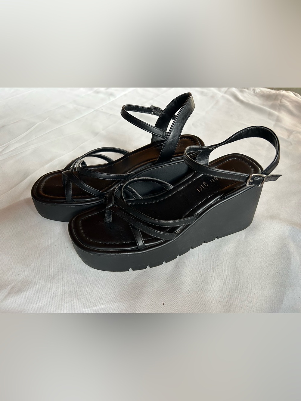 Madden Girl Strappy Platform Wedge Sandals Black